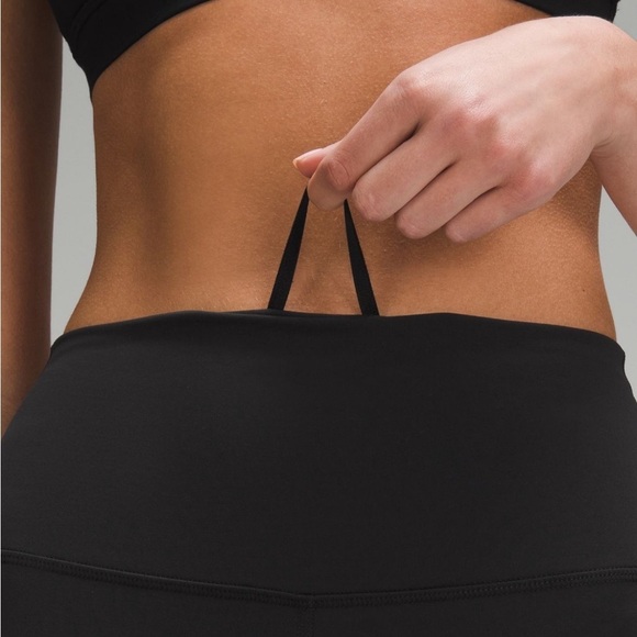 Wunder Train High Rise Short 4” - Black - Picture 4 of 6